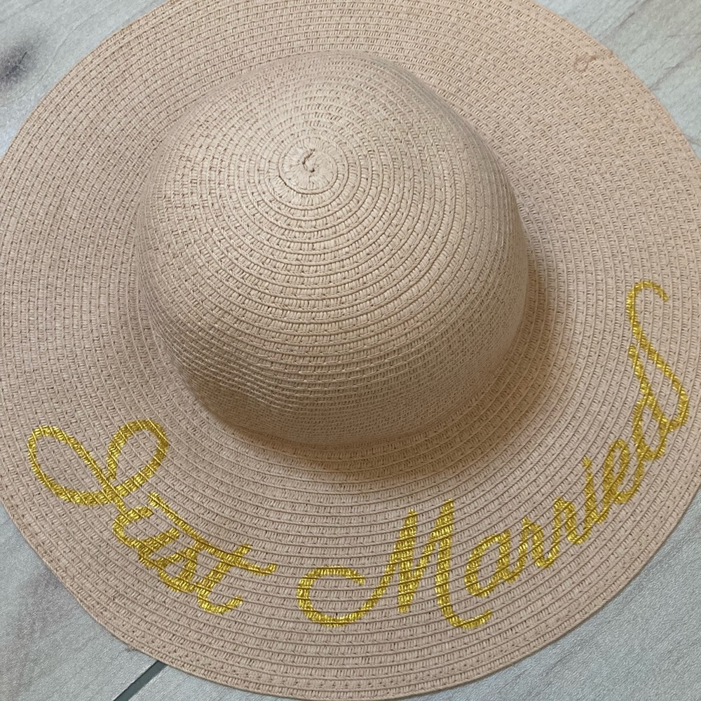 Just Married beach hat